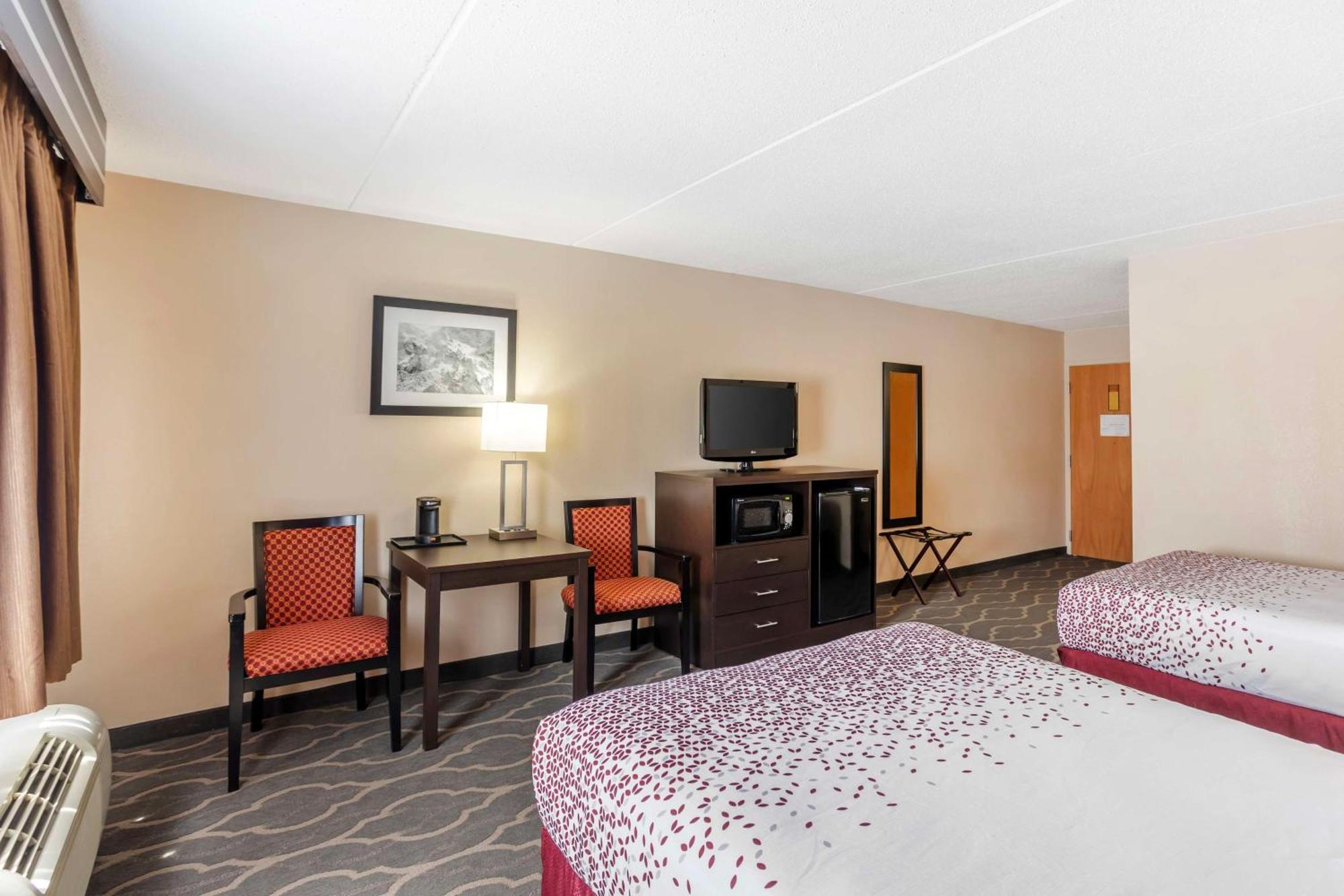 Best Western Inn At Blakeslee-Pocono Dış mekan fotoğraf